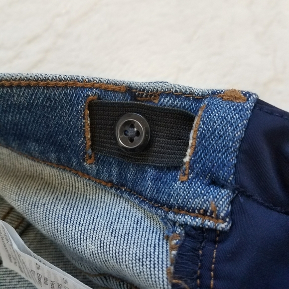 Madewell Maternity Side-Panel Skinny Jeans in Cordova Wash - Picture 8 of 12